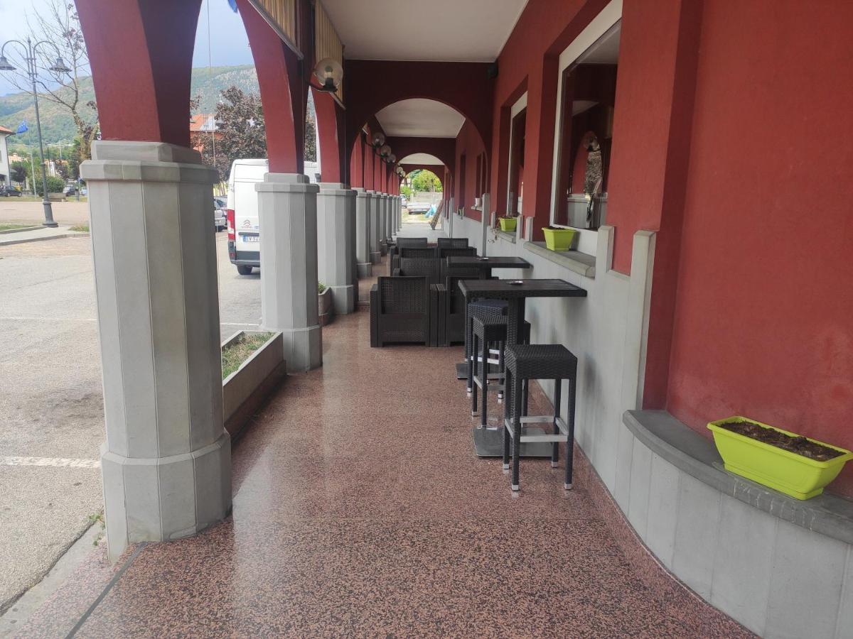 Albergo Al Trieste Nimis ภายนอก รูปภาพ