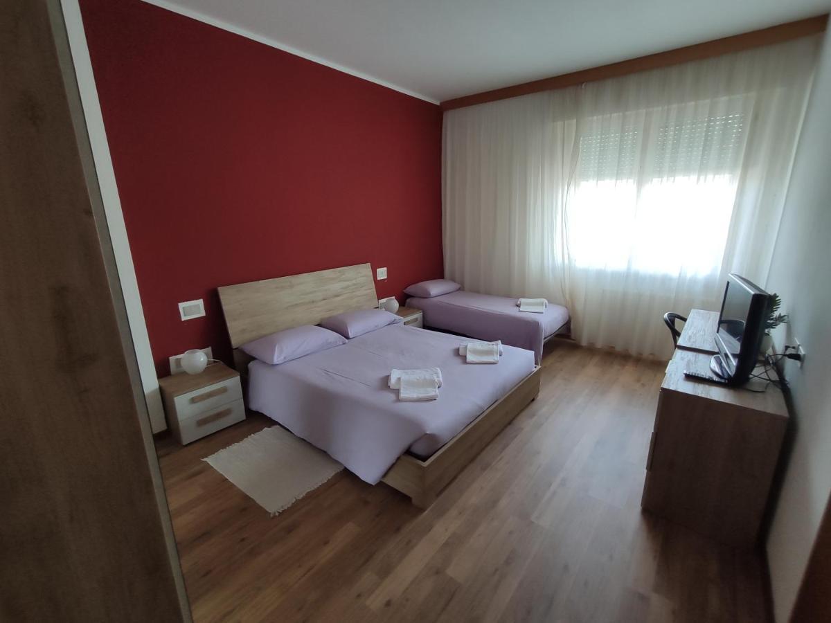 Albergo Al Trieste Nimis ภายนอก รูปภาพ